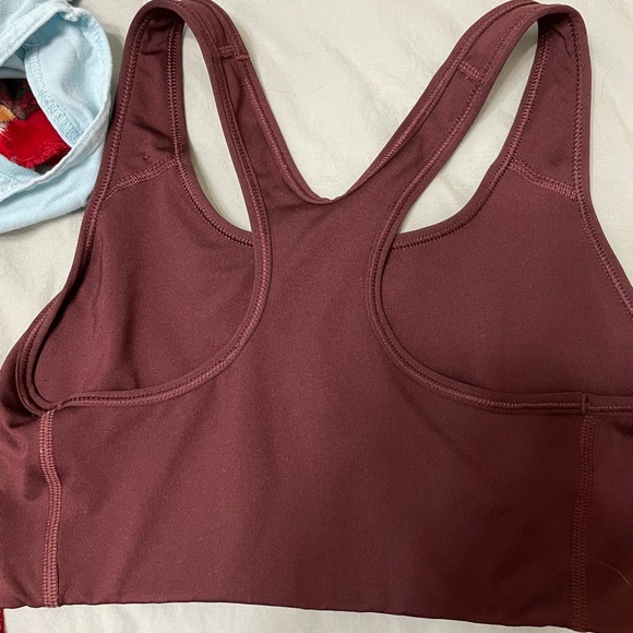 Nike Sports Bra - Picture 2 of 2